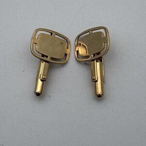 Vintage Hayward Gold Tone Cufflinks Mens Bullet‎ Back Openwork Boxed Pair